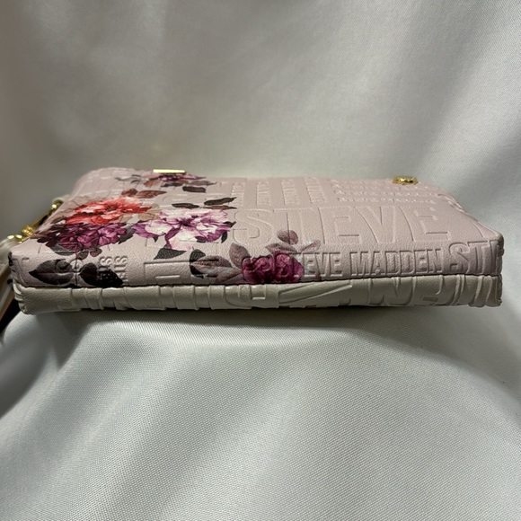 Steve Madden BTRELL Wristlet - NWT - Picture 7 of 10